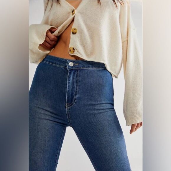 Free People Just Float on Flare Wide Leg Jeans in Jericho Blue - Picture 3 of 7